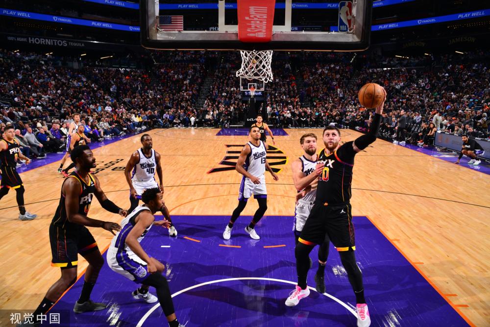 在强调球员 在强调球员