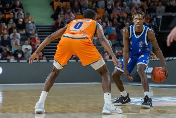 都为本赛季 都为本赛季