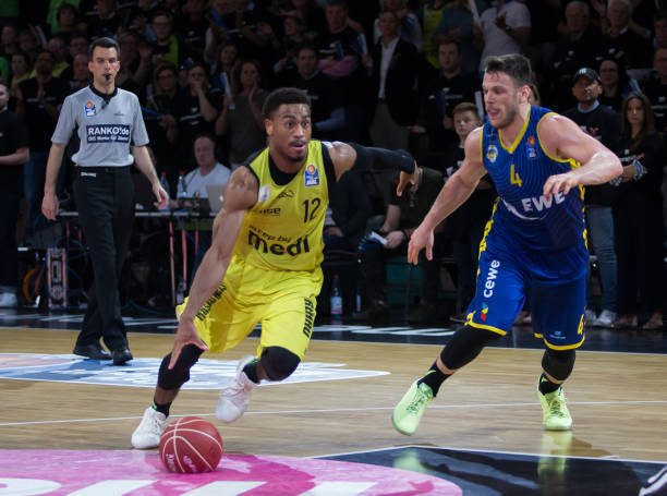 蒙德奠定了 蒙德奠定了