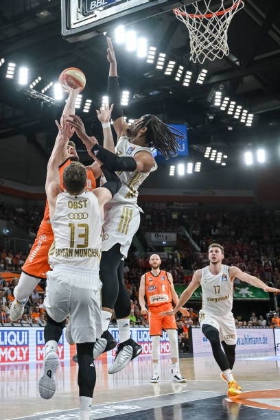 进步也值得 进步也值得